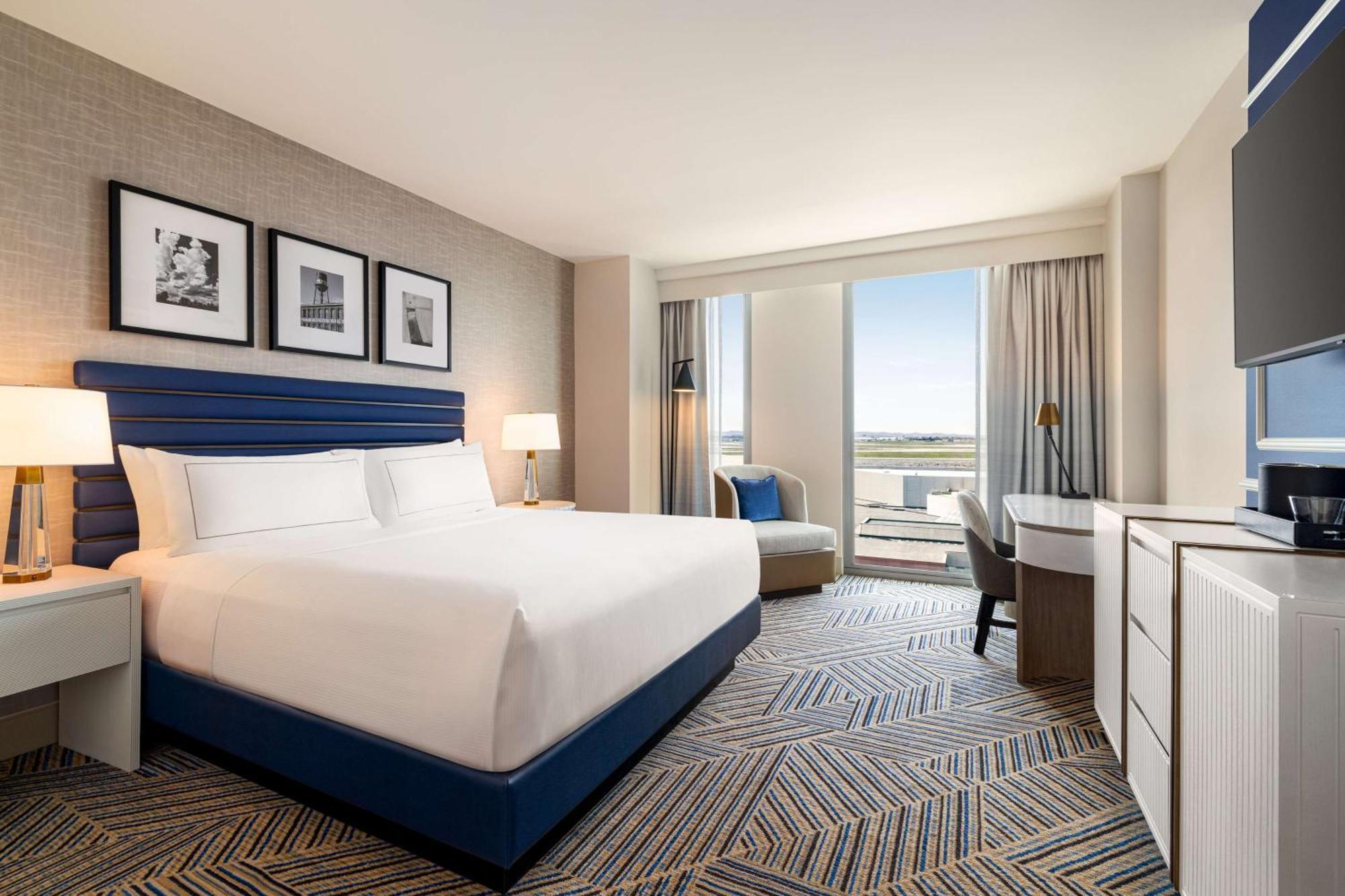 Hilton Bna Nashville Airport Terminal Eksteriør bilde